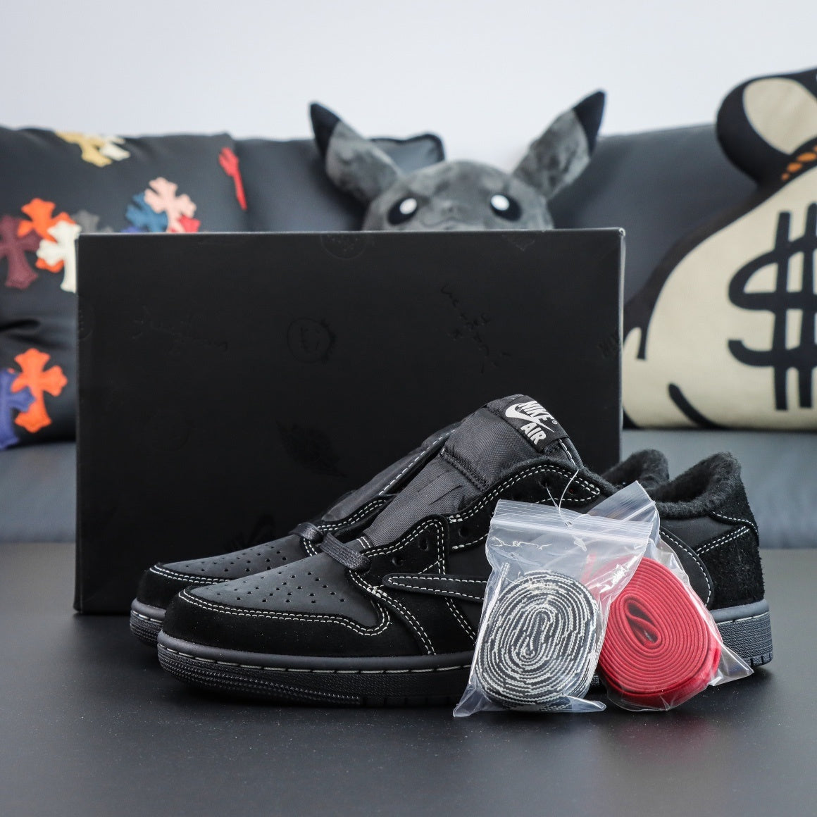 Jordan 1 Low OG SP x Travis Scott 'Black Phantom'