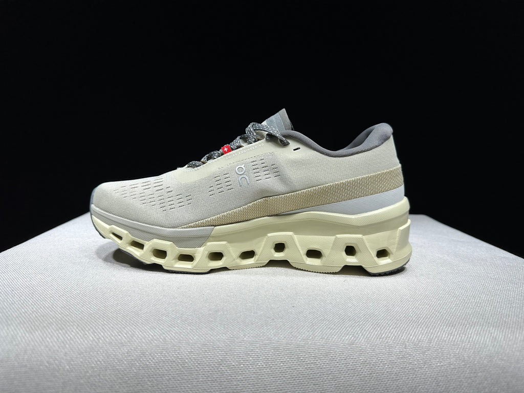 ON - Cloudmonster 2 'Cream Ice'