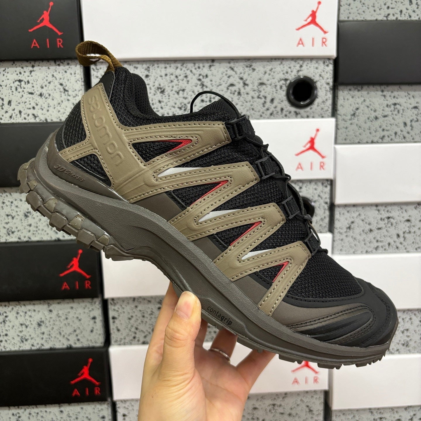 SALOMON-XA Pro 3D La Yuate 'Black Wren Falcon'