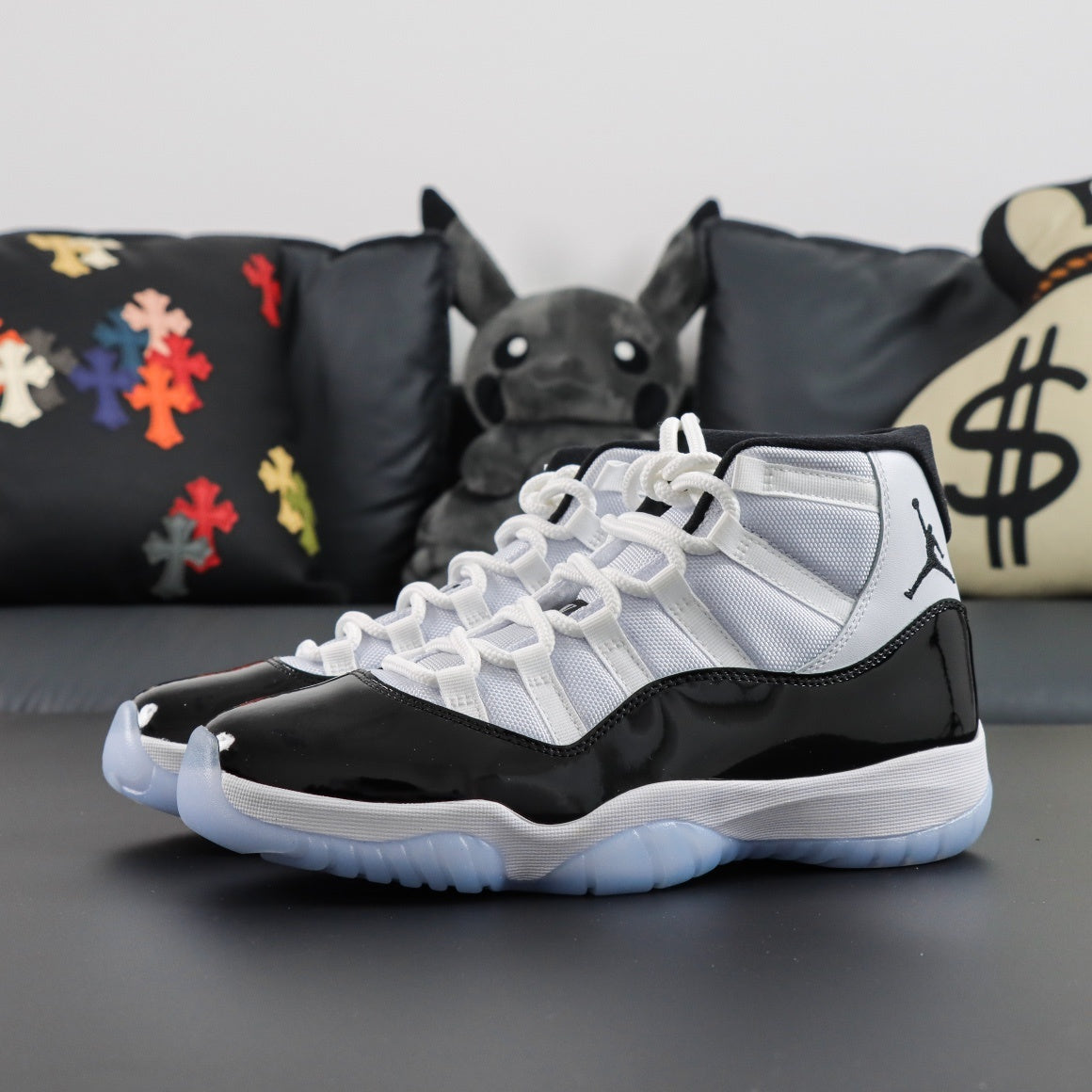 Jordan 11 Retro 'Concord'