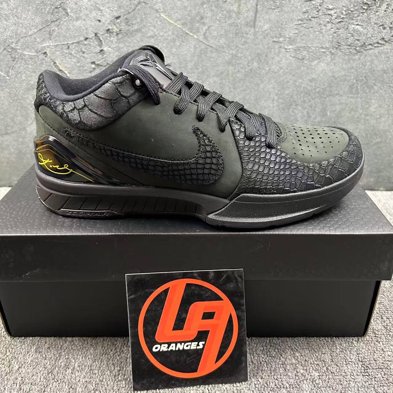 Kobe 4 Protro Gift of Mamba
