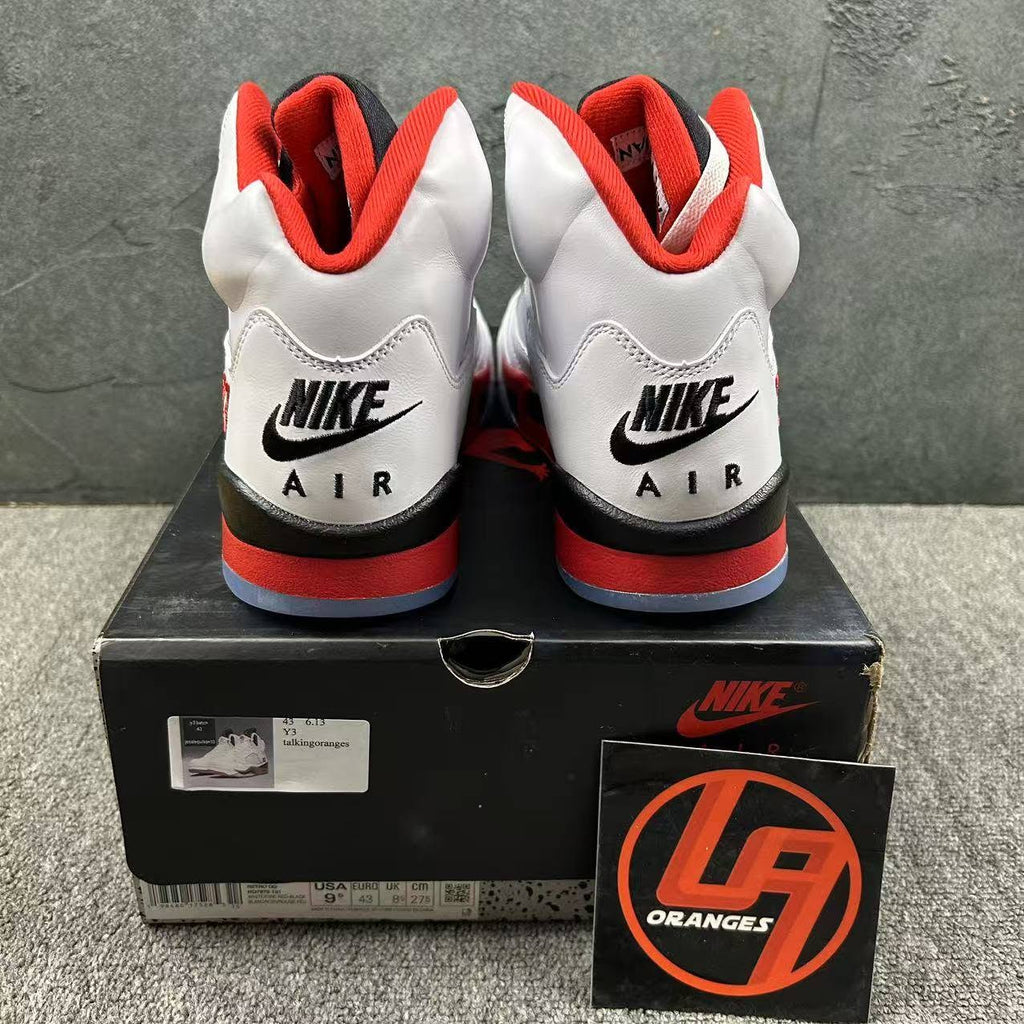 Jordan 5 Retro 'Fire Red Black Tongue 2025'