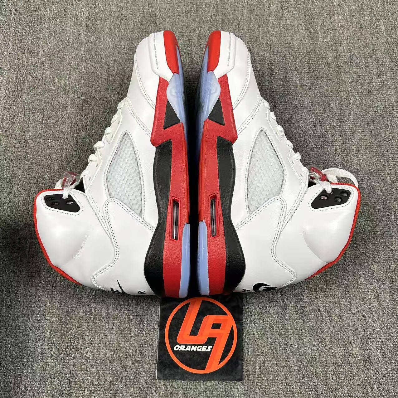 Jordan 5 Retro 'Fire Red Black Tongue 2025'