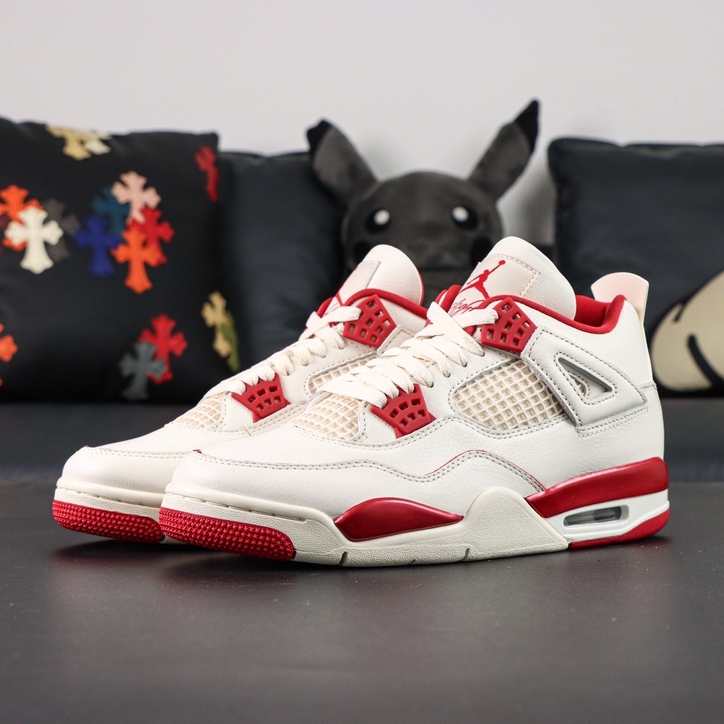 Jordan 4 'Pale Ivory Tough Red'