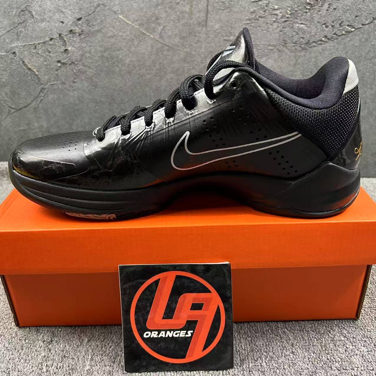Kobe 5 Black Out