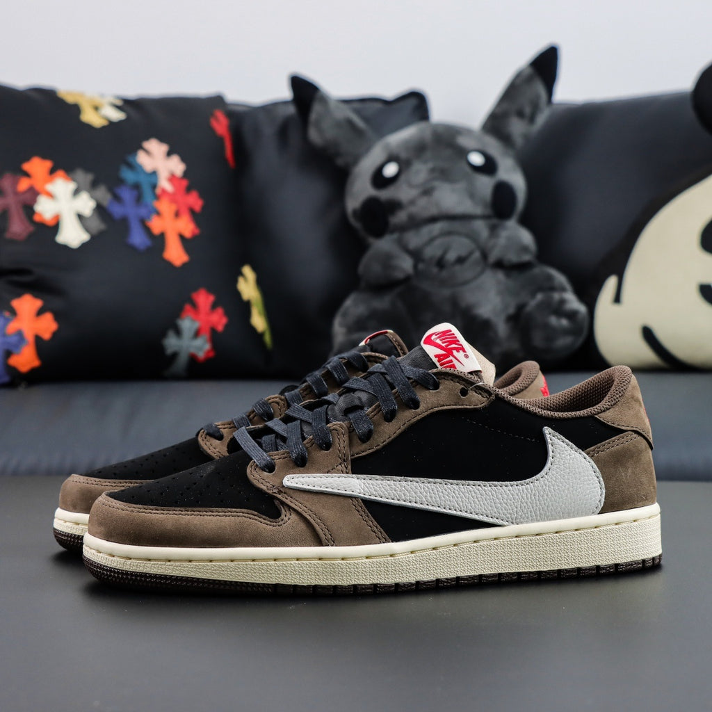 Jordan 1 Low x Travis Scott 'Mocha'