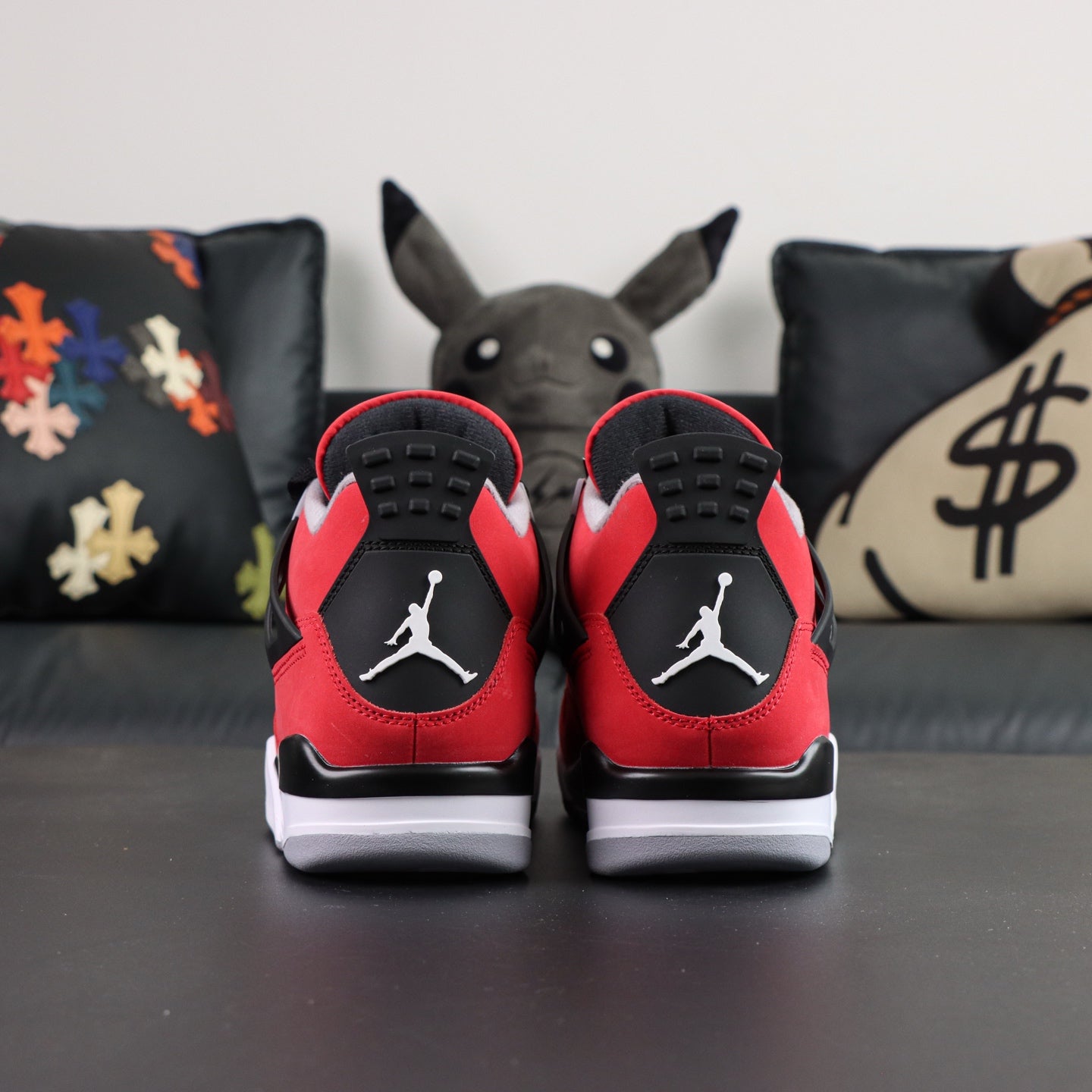 Jordan 4 Retro 'Toro Bravo'