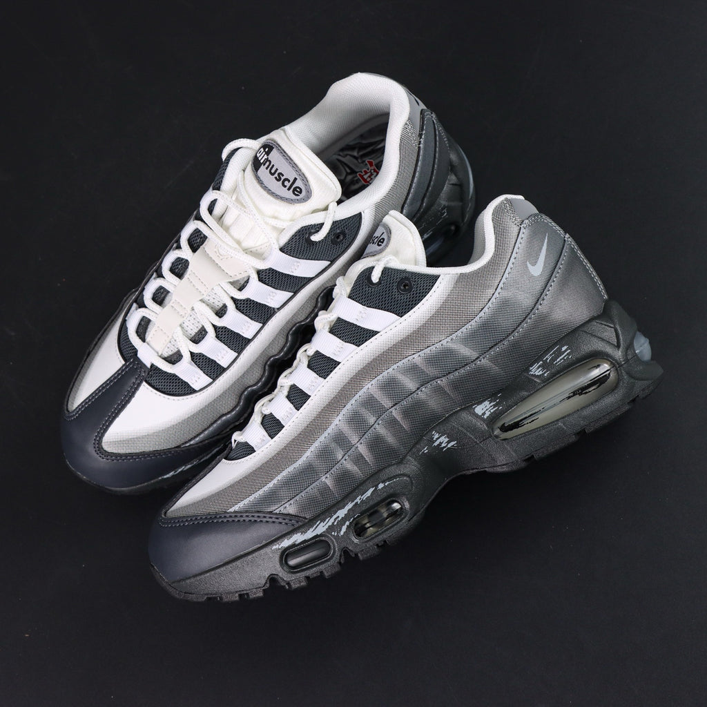 Nike Air Max 95 x Yu-Gi-Oh! 'Jonouchi'