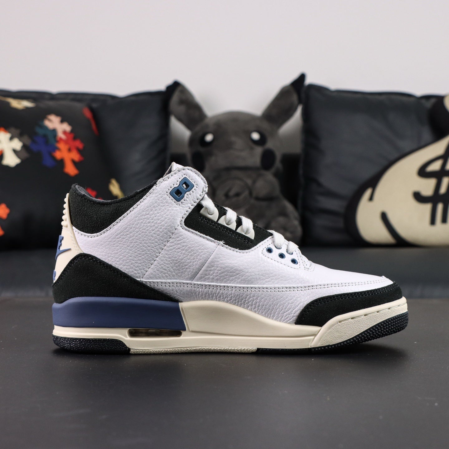 Jordan 3 x A Ma Maniere 'Diffused Blue'