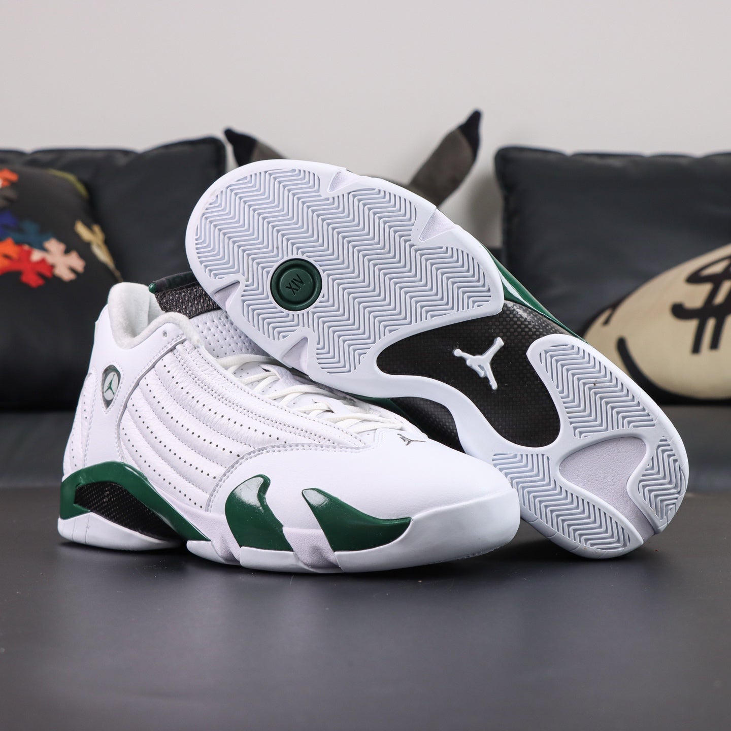 Jordan 14 Retro 'Forest Green'