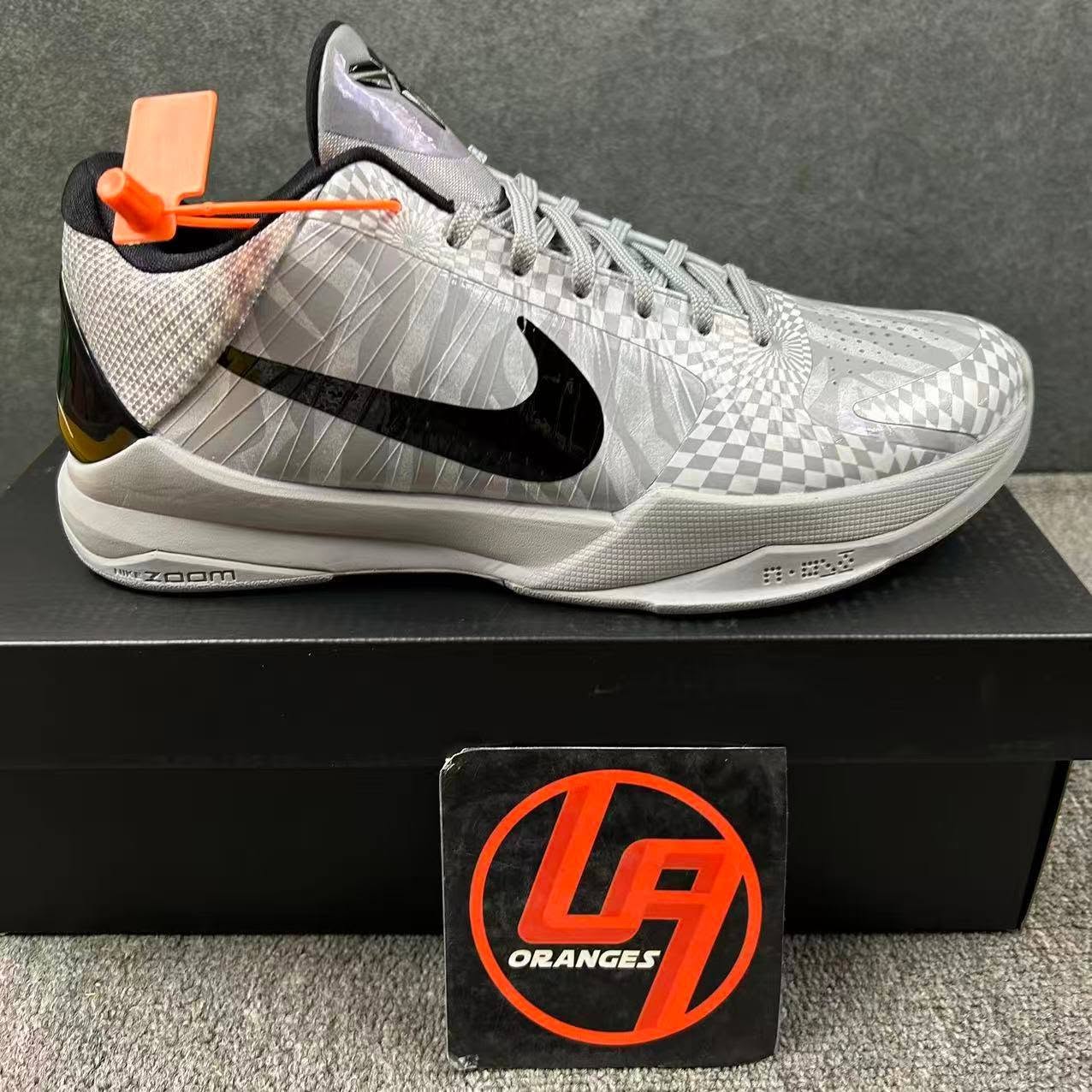 Kobe 5 Protro Zebra PE Demar Derozan