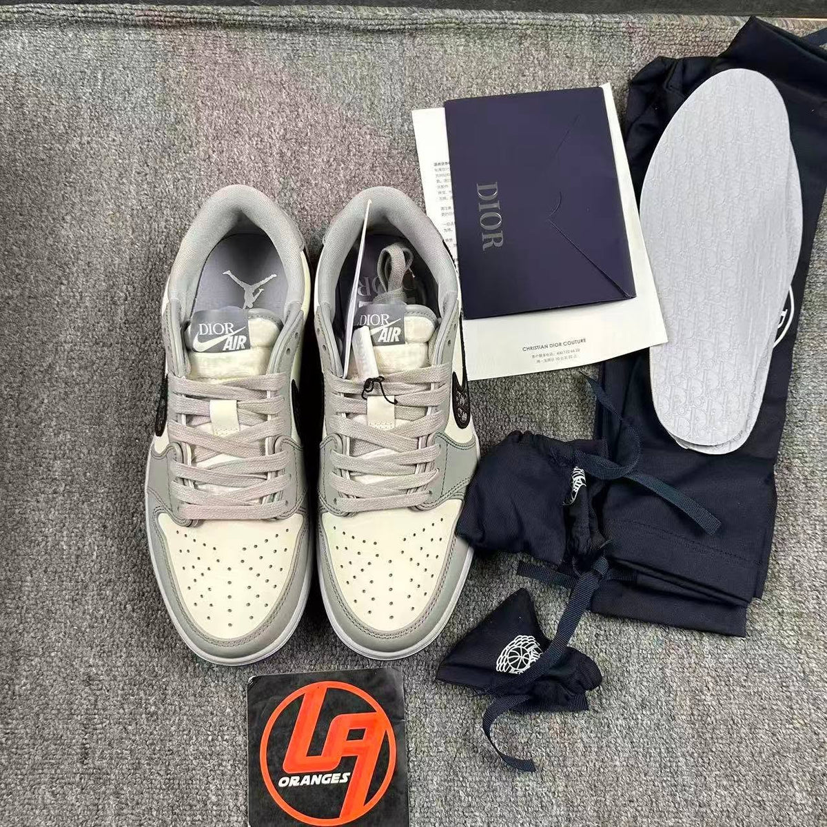 Jordan 1 Retro Low x Dior