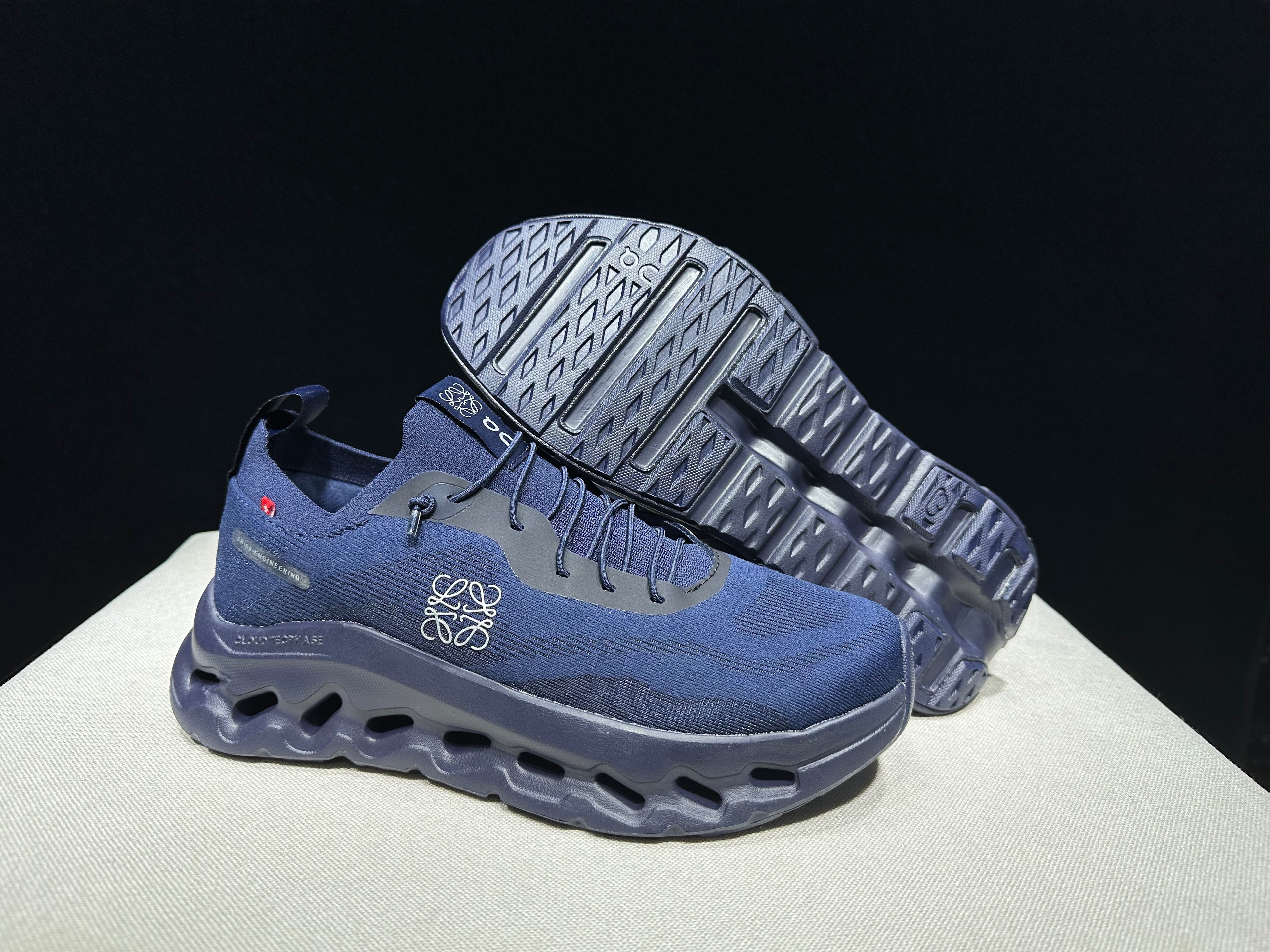 ON - Cloudtilt x Loewe 'All Navy'