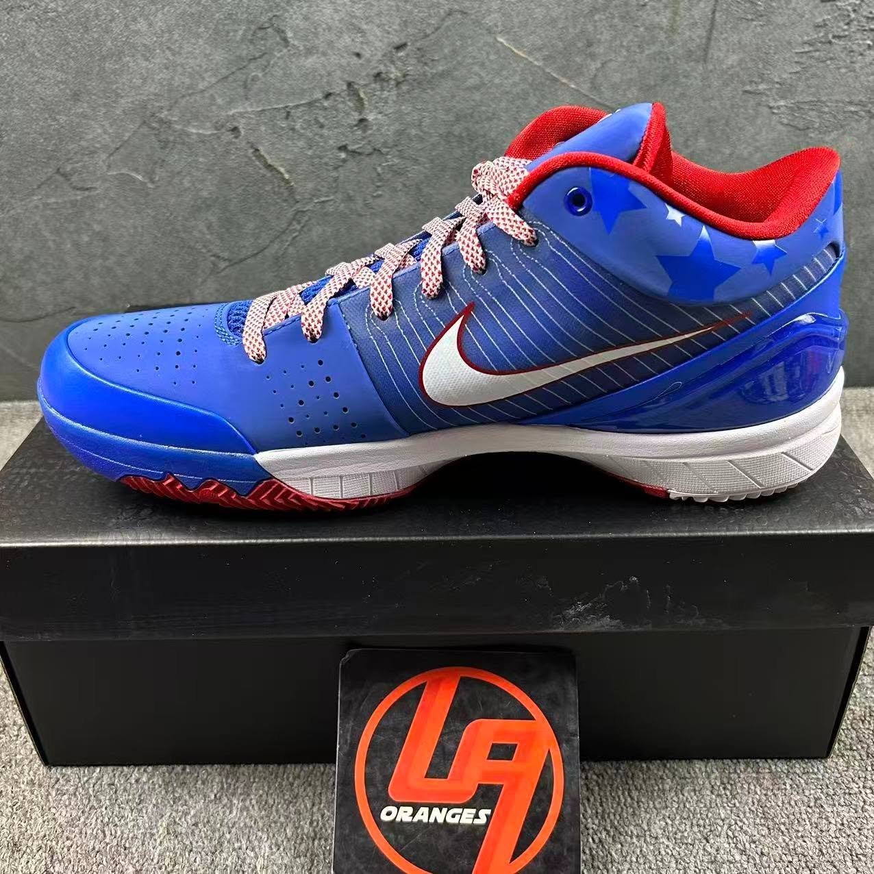 Kobe 4 Protro Philly