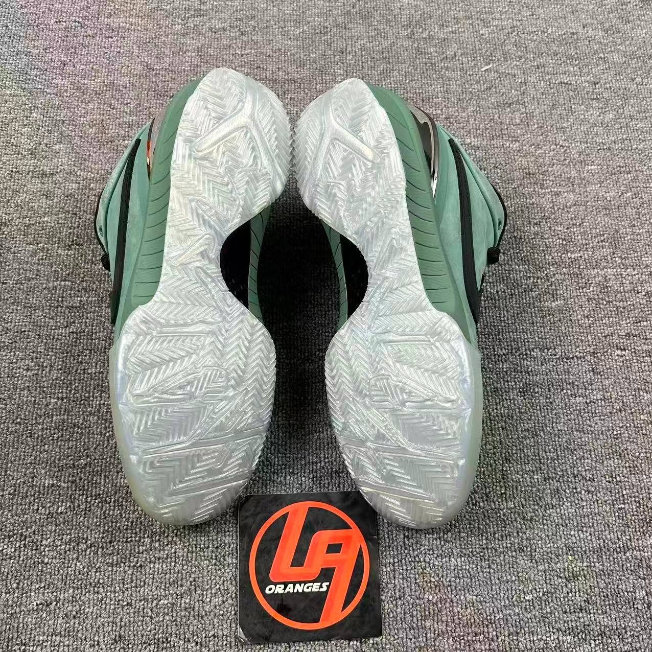 Kobe 4 Protro Girl Dad