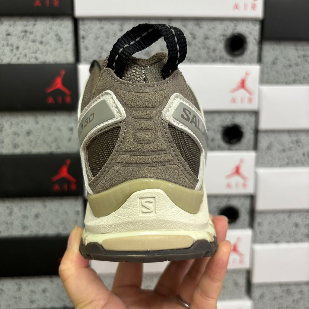 SALOMON-XA Pro 3D Suede 'Falcon Safari'