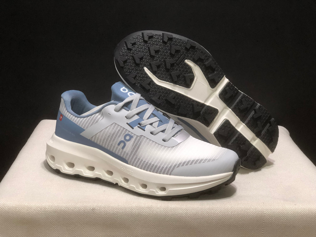 ON - CLOUDVISTA 2 blue and white mesh upper