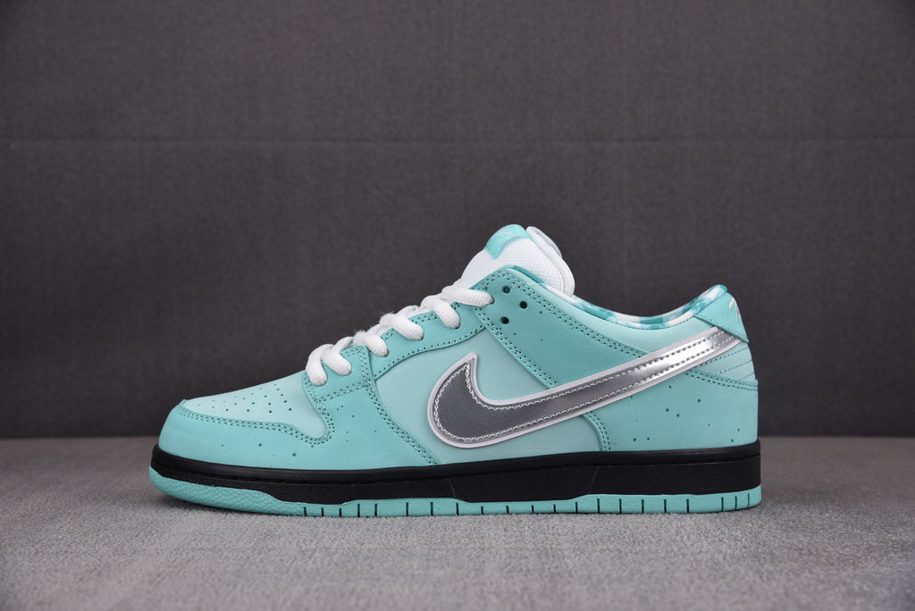 Nike SB Dunk  Low "Tiffany Aqua Diamond Lobster"