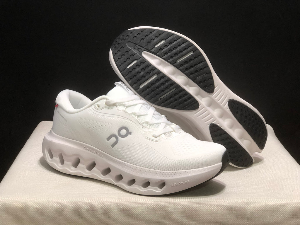 ON - CLOUDSURFER 3 WHITE