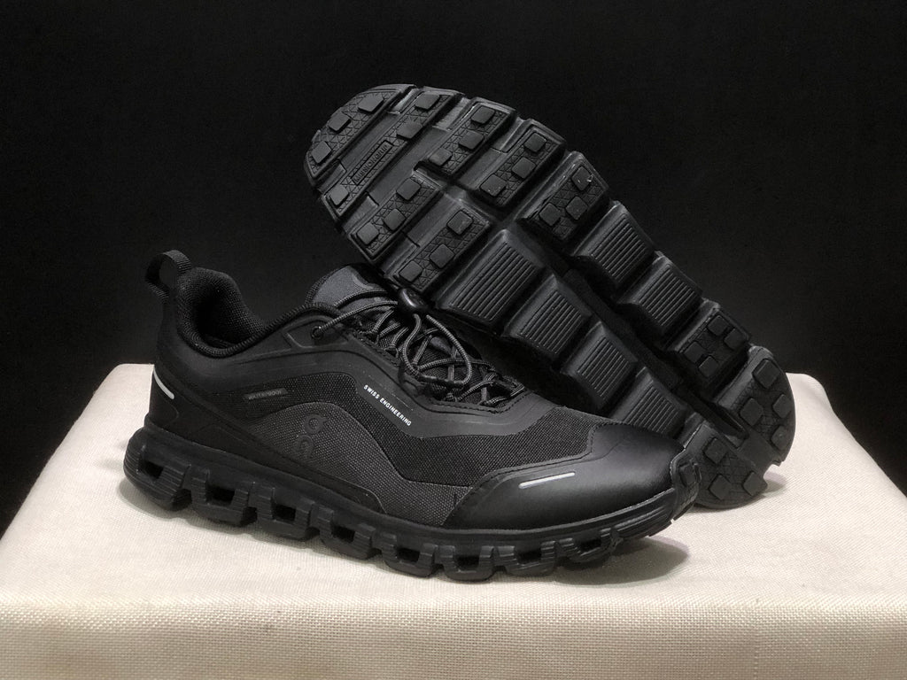 ON CLOUD 6 Black