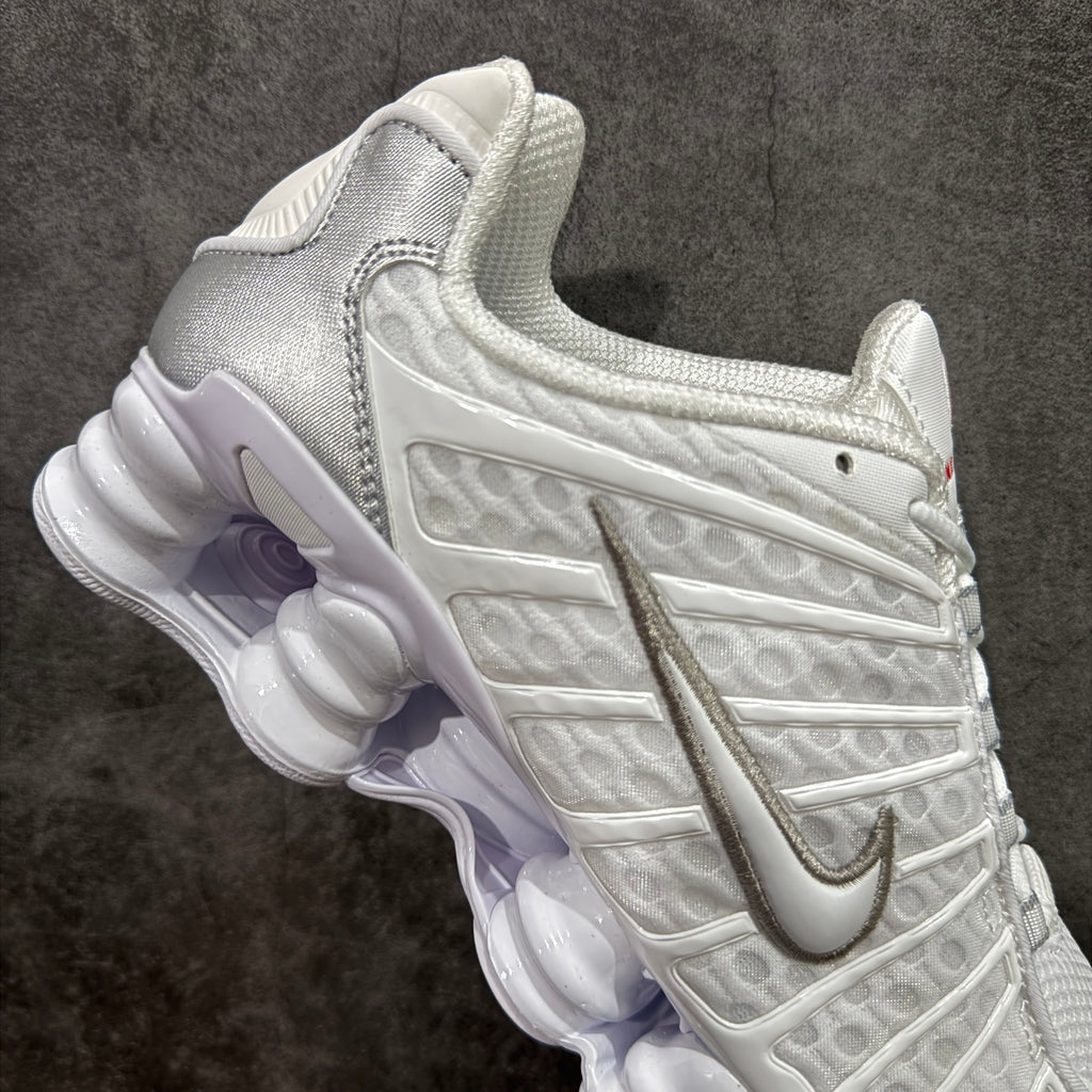 NIKE SHOX TLX Pure Platinum/Chrome