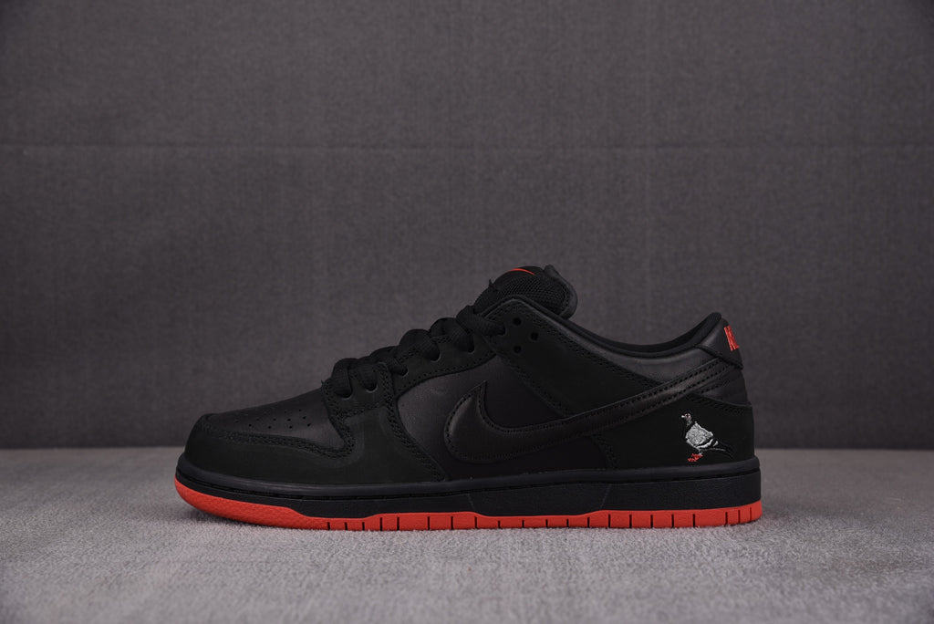 Nike SB Dunk  Low  Pro QS "Black Pigeon"
