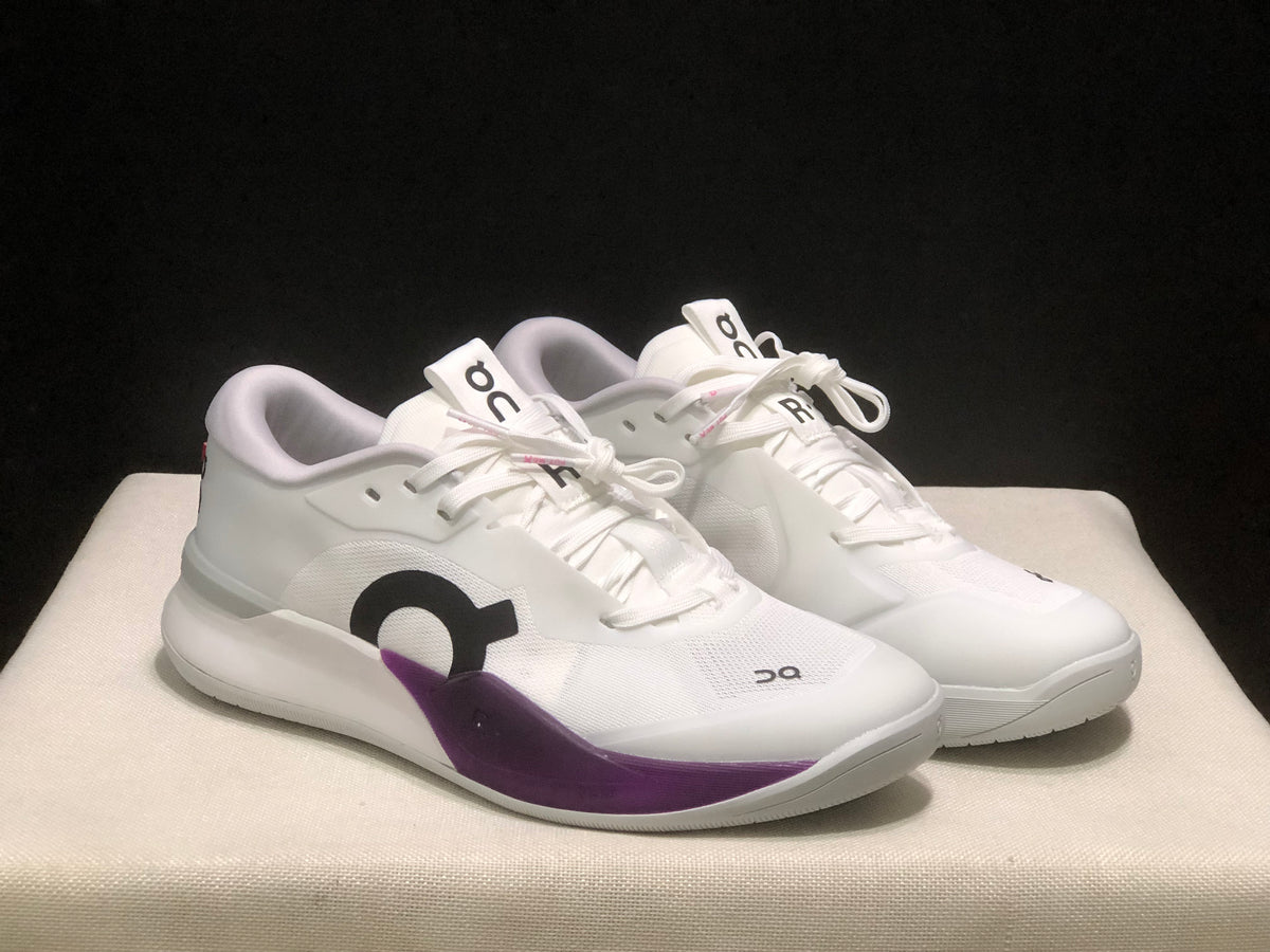 THE ROGER Pro 3 White Muscadine