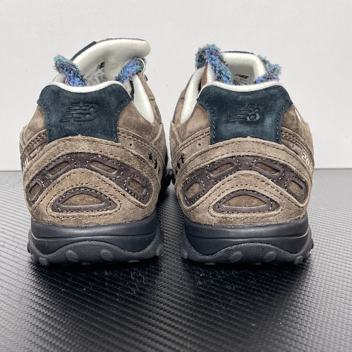 New Balance 204L Beef & Broccoli
