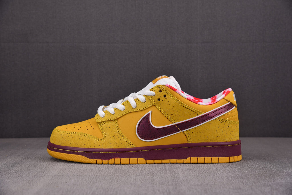 Nike SB Dunk  Low "Yellow Lobster"
