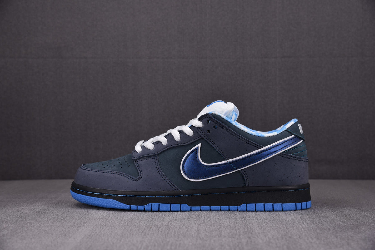 Nike SB Dunk  Low  "Blue Lobster"
