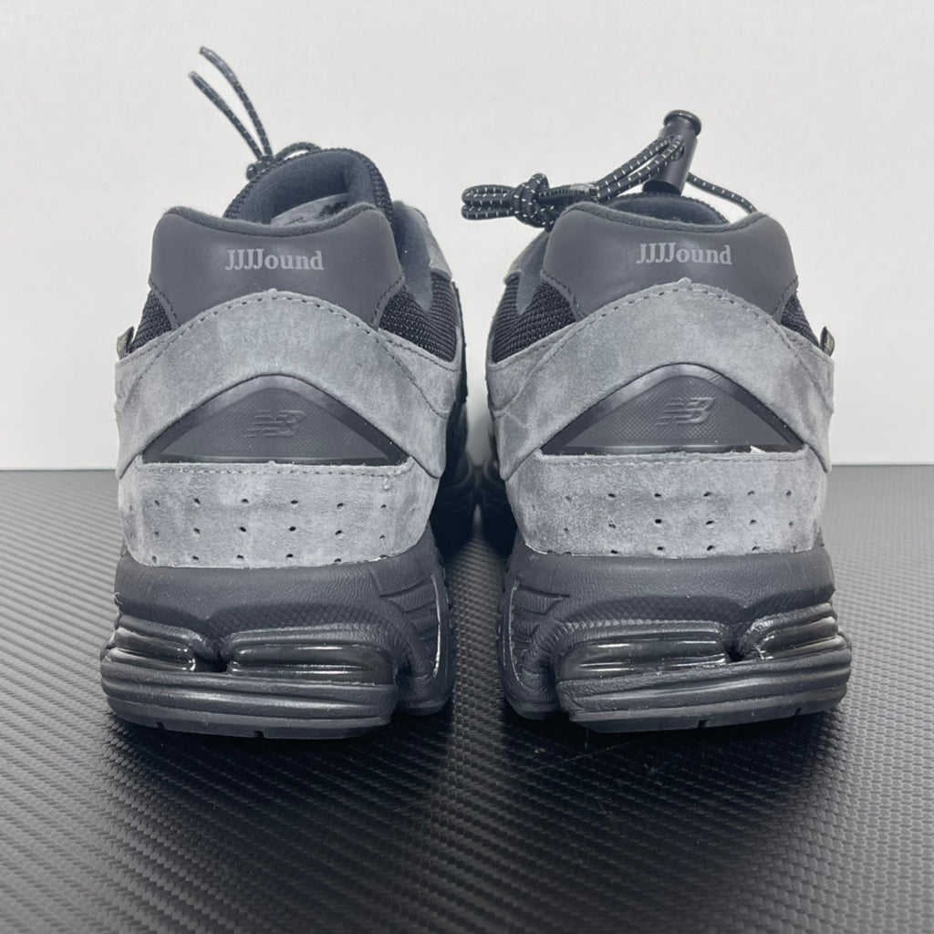 NEW BALANCE 2002 x JJJJound 2002R Gore-Tex in Charcoal