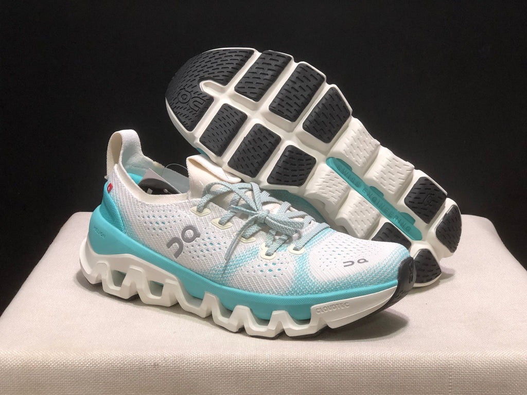 ON - CLOUD X TEMPO 1 ECLIPSE WHITE MOON