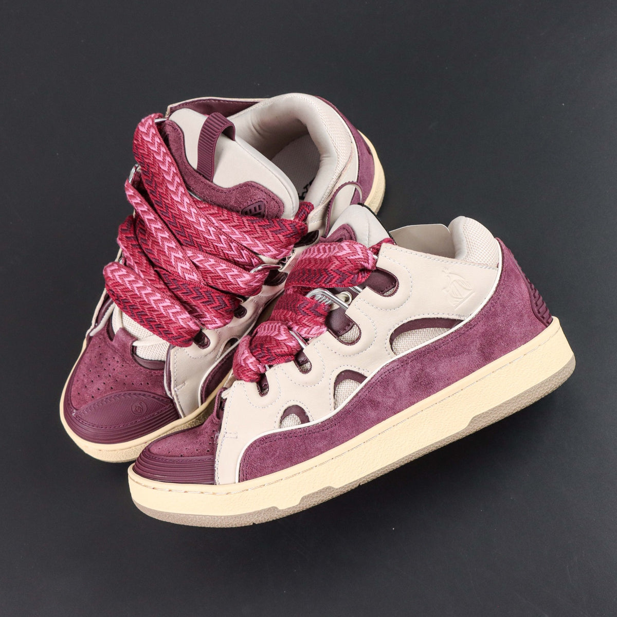 LANVIN CURB SNEAKER beige and burgundy