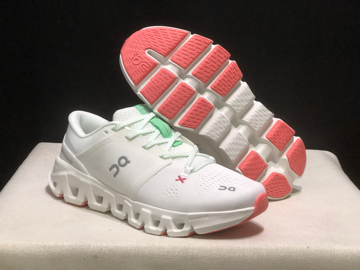 ON - Cloud X5 WHITE PINK