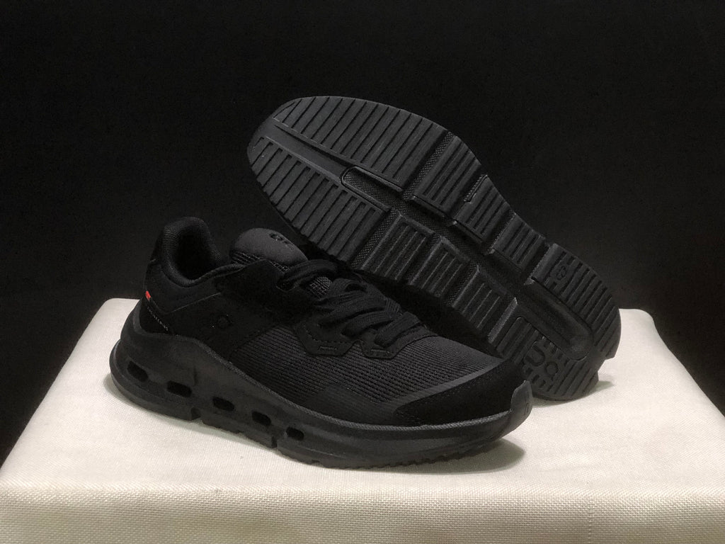ON - CLOUDNOVA RIFT TRIPLE BLACK