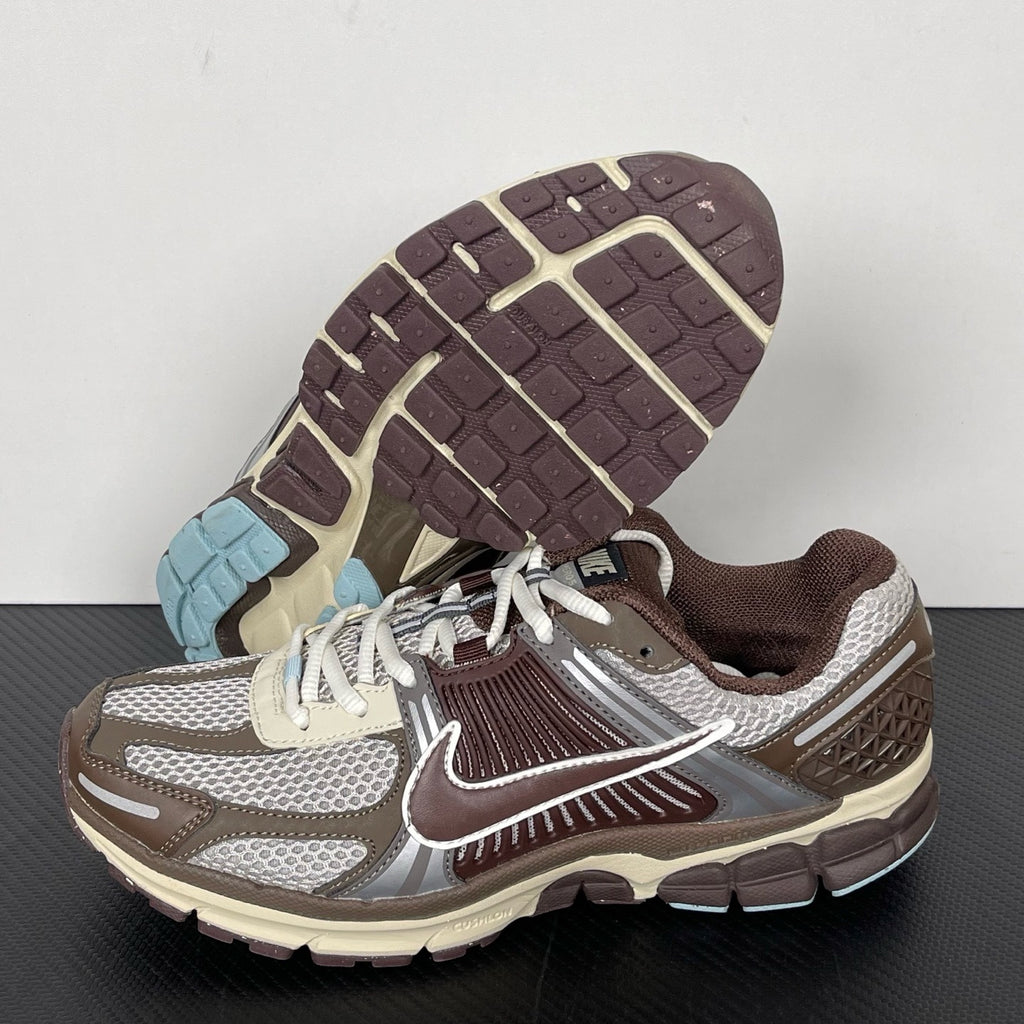NIKE AIR ZOOM VOMERO 5 "Earth Fossil"