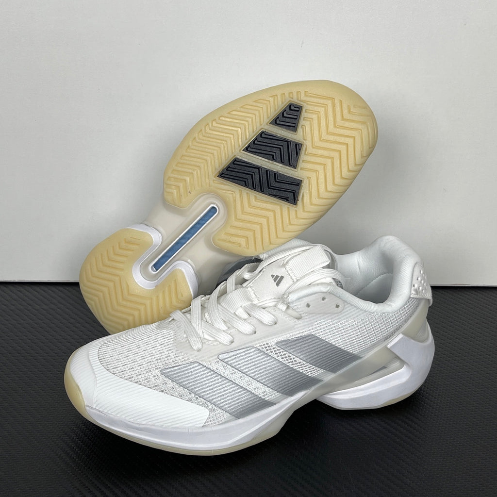 AD ADIZERO UBERSONIC 5 tennis shoes in the Cloud White / Silver Metallic