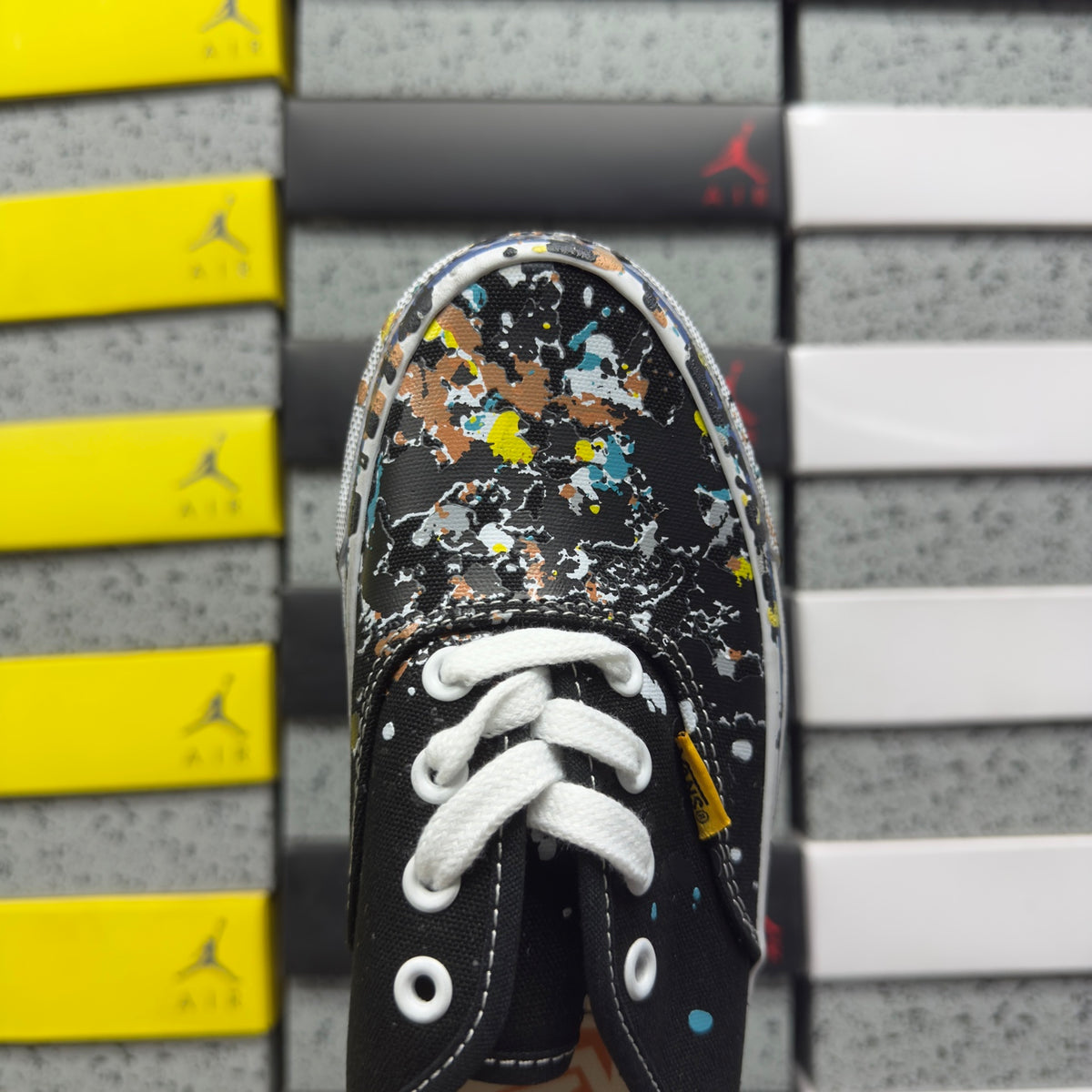 VANS  Authentic Reissue 44 Gallery Dept. Art That Kills Black