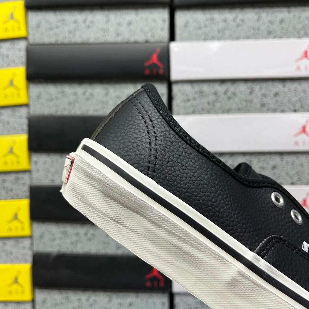 VANS LX AUTHENTIC 44 IBIZA BLACK