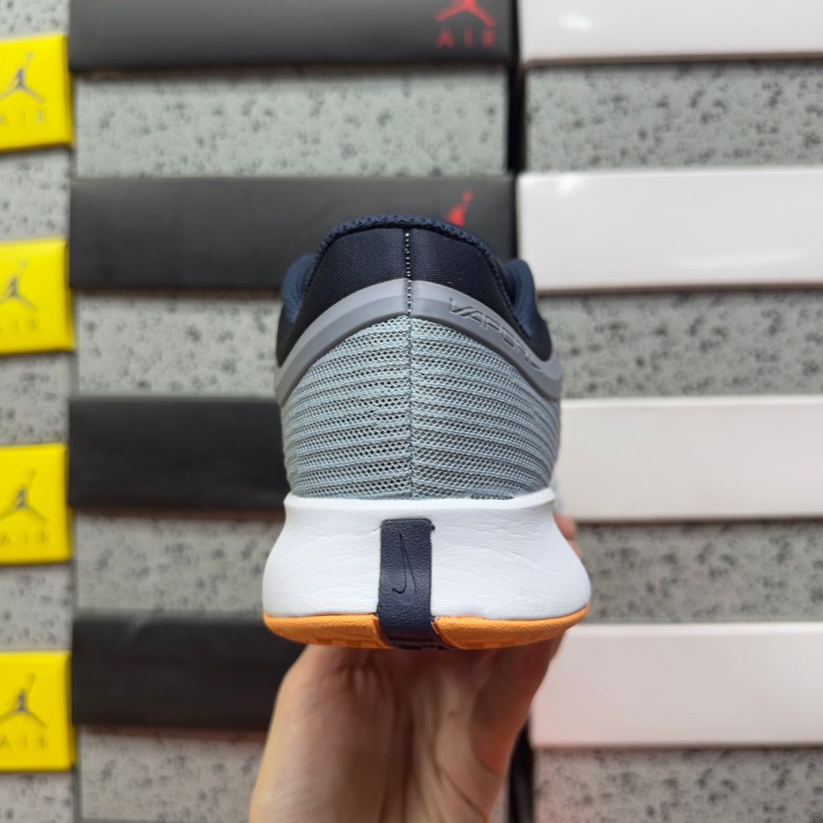 NIKE COURT AIR ZOOM VAPOR PRO 3 HC Clay Ashen Slate Obsidian Light Armory Blue Football Grey