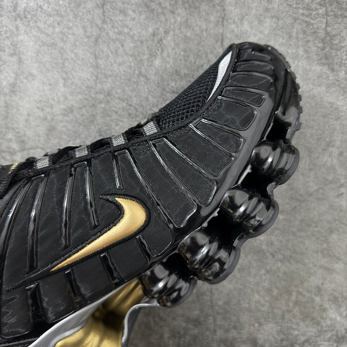 NIKE SHOX TLX Neymar