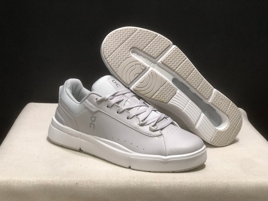 ON - ROGER FEDERER X THE ROGER CENTRE COURT WOLF GLACIER