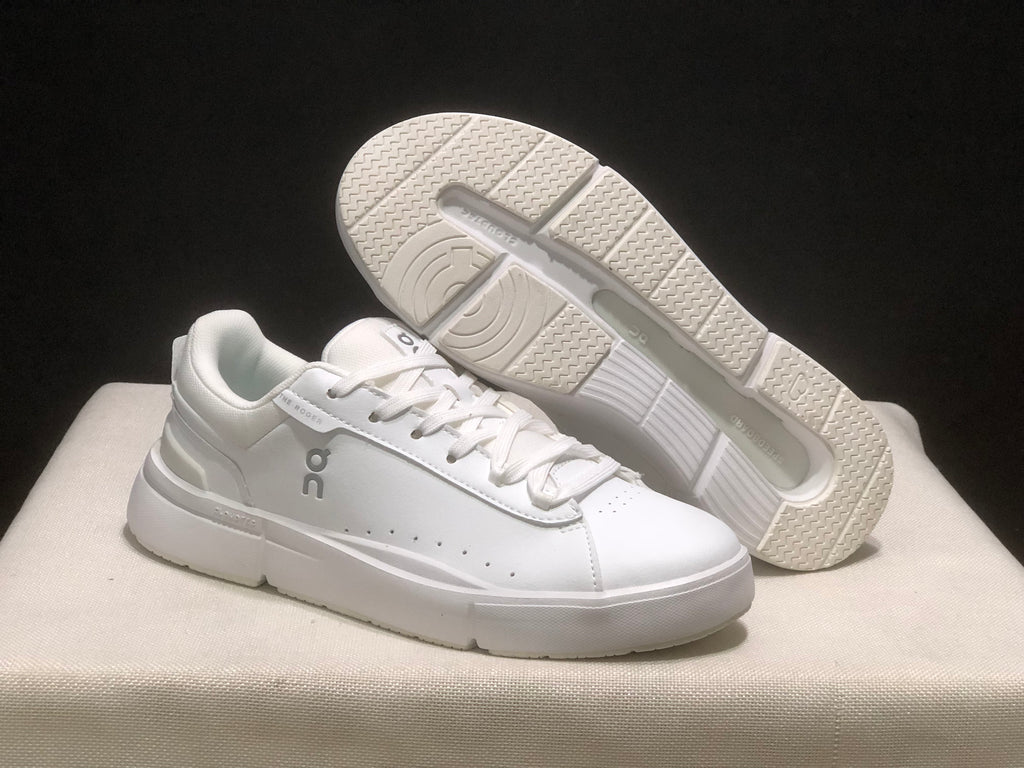 ON - ROGER FEDERER X THE ROGER CENTRE COURT ALL WHITE