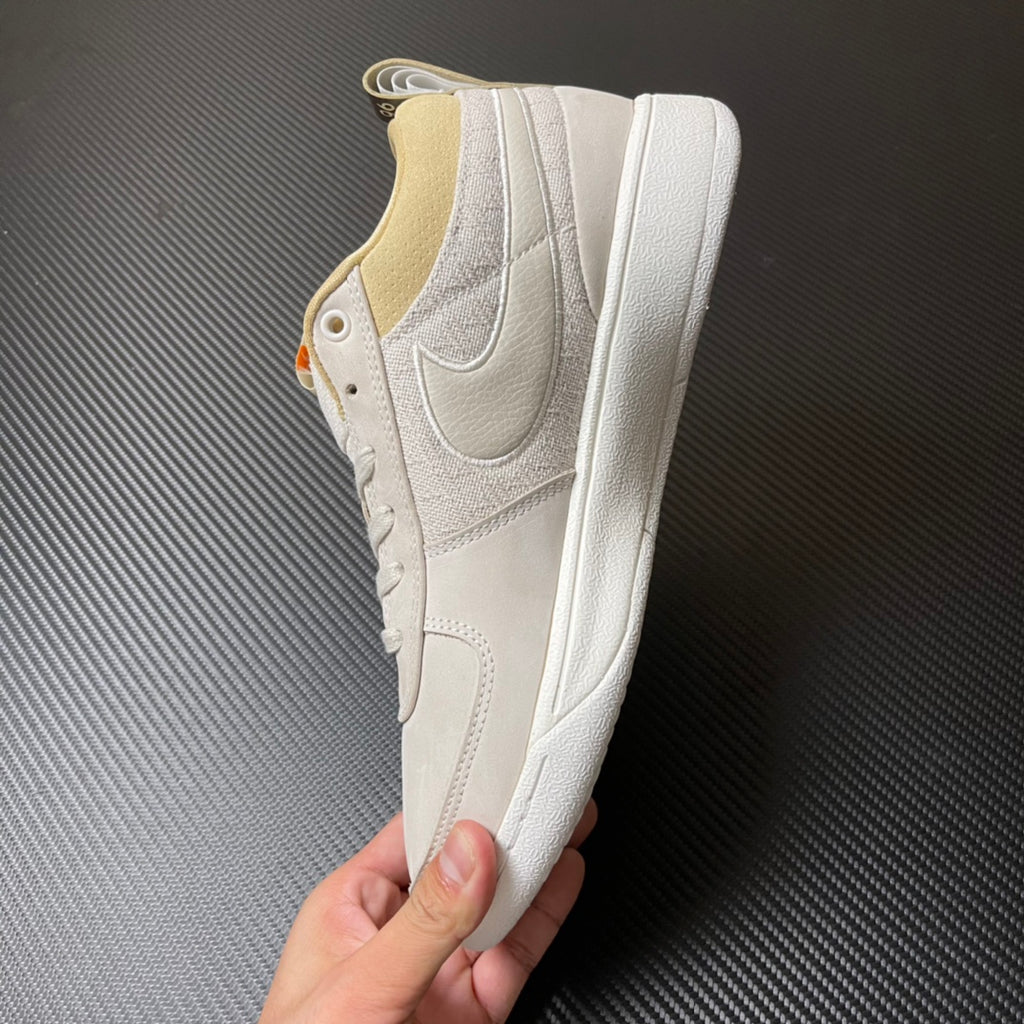 NIKE BOOK 1 EP "Mirage" / Light Orewood Brown