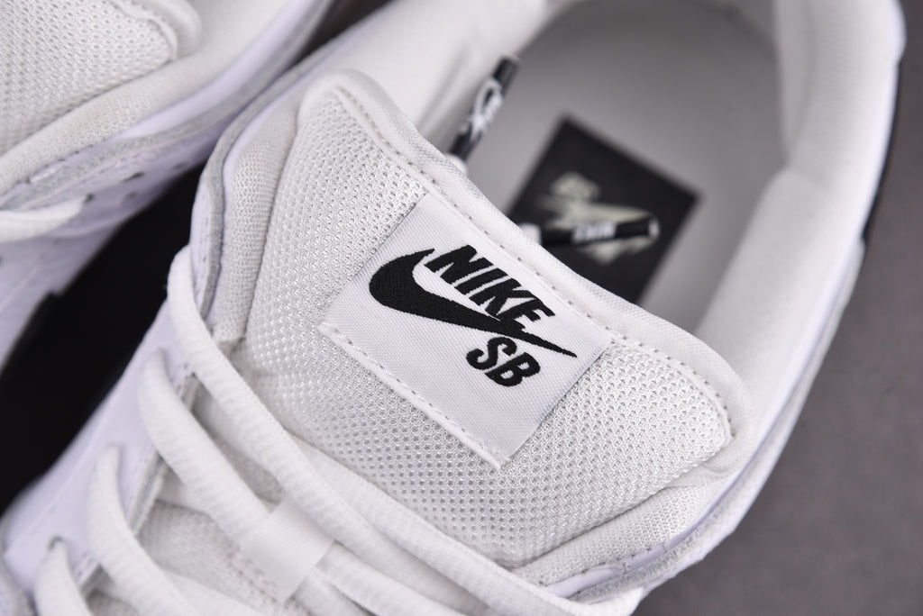 Nike SB Dunk  Low  Pro "White and Gum Light Brown"
