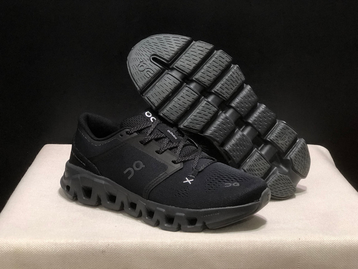 ON - Cloud X5 BLACK