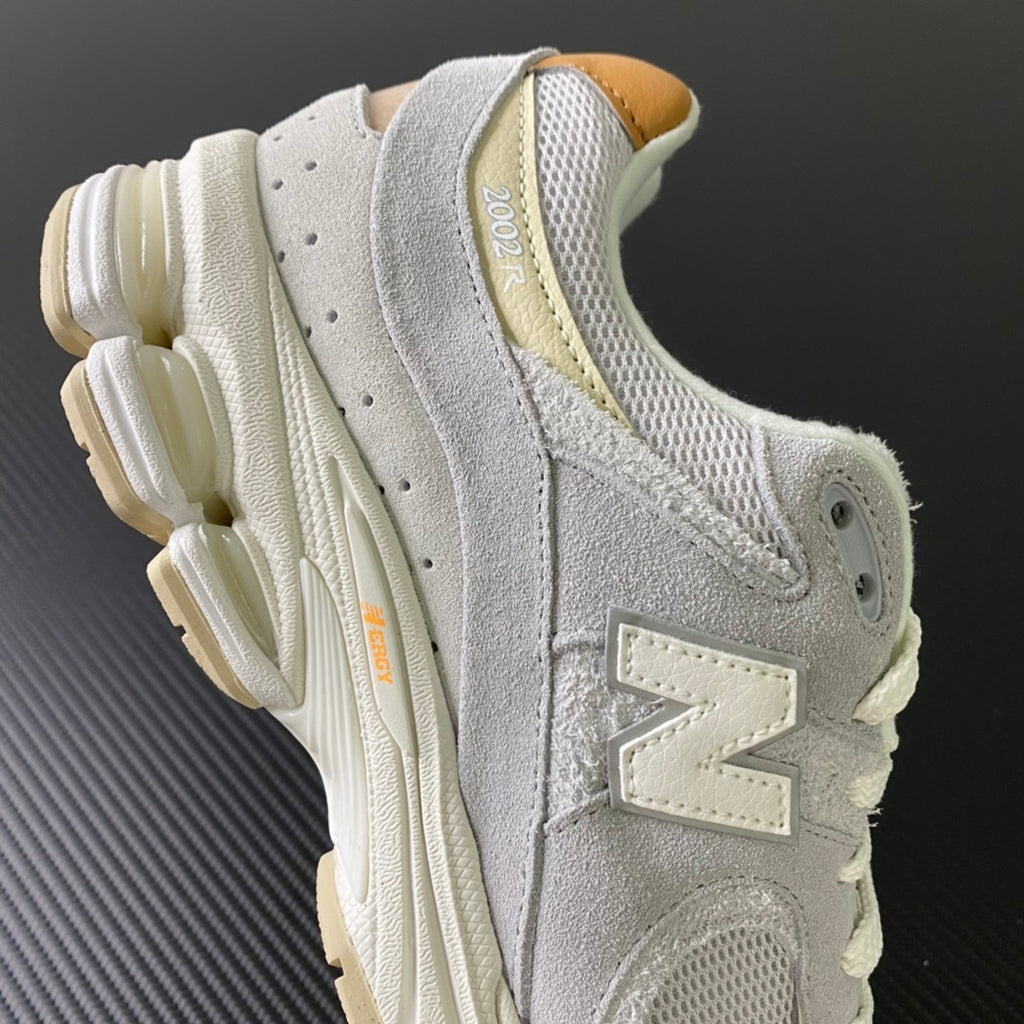 NEW BALANCE 2002R "Concrete Grey"