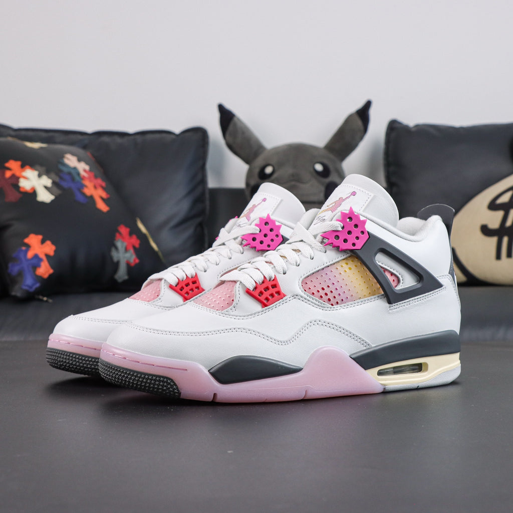 Air Jordan 4 Retro 'Comic'