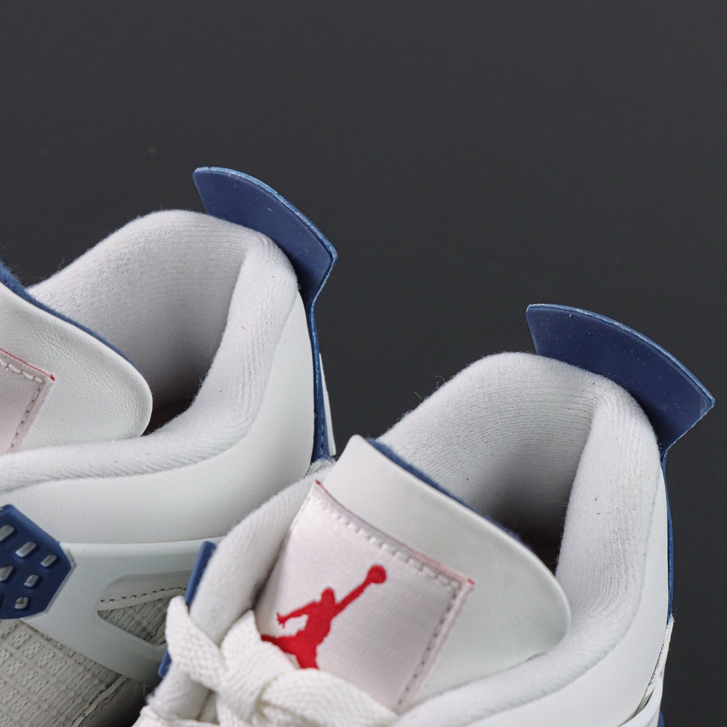 Jordan 4 Retro SB 'White Navy'