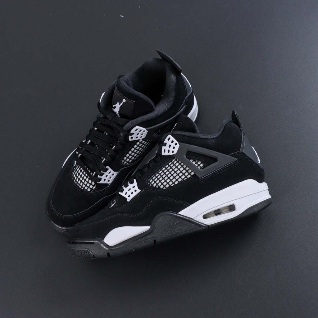 Jordan 4 Retro 'White Thunder'